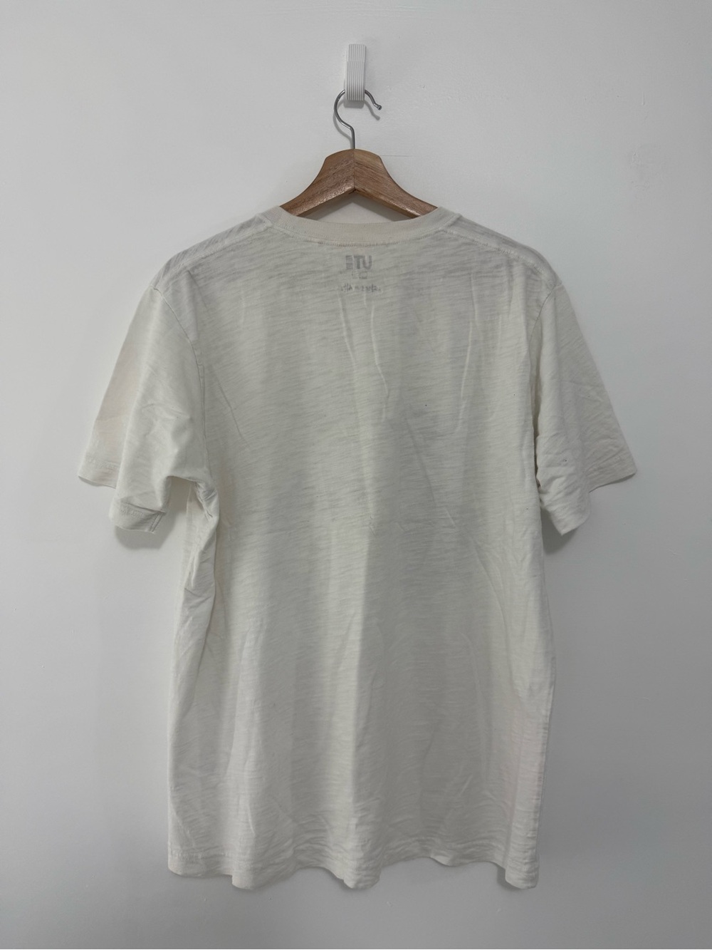 Uniqlo UT Shodo Art Grapic Tee - Picture 3 of 6